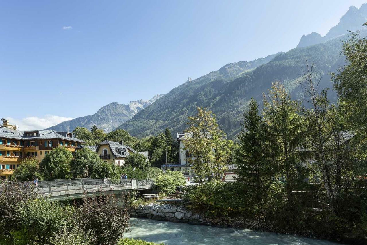 Apartment Ensa - Alpes Travel - Central Chamonix - Sleeps 4 Exteriör bild